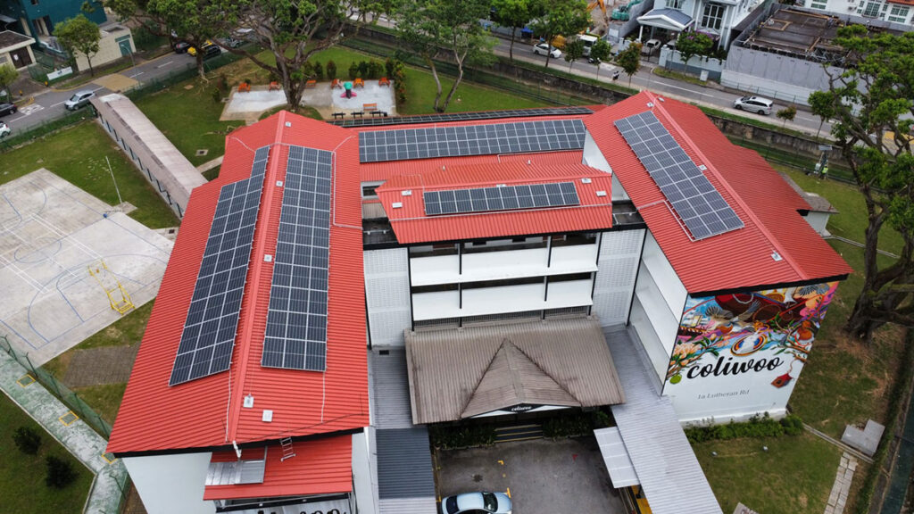 coliwoo building with solar panel